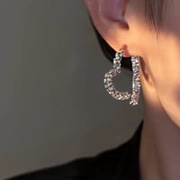 ◆予約◆ストーンハートピアス