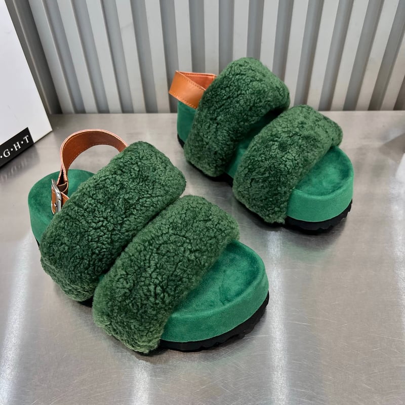 ◇予約◇厚底テディボアサンダル | MINSE