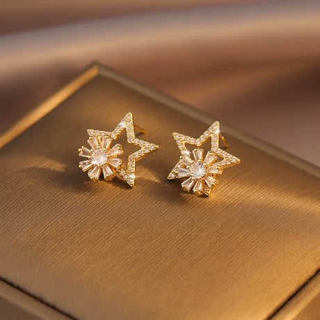 ◆予約◆ウインドミルスターピアス