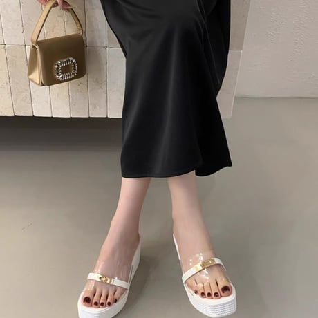 ◆予約◆ゴールドキーロック厚底サンダル
