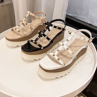 ◆予約◆スタッズウッド厚底ソールサンダル