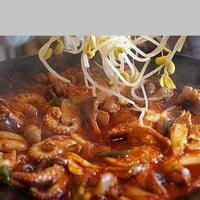 韓国料理チュクミ用(イイダコ(生)) 冷凍 約2kg （プレミアムサイズ,ベトナム産）