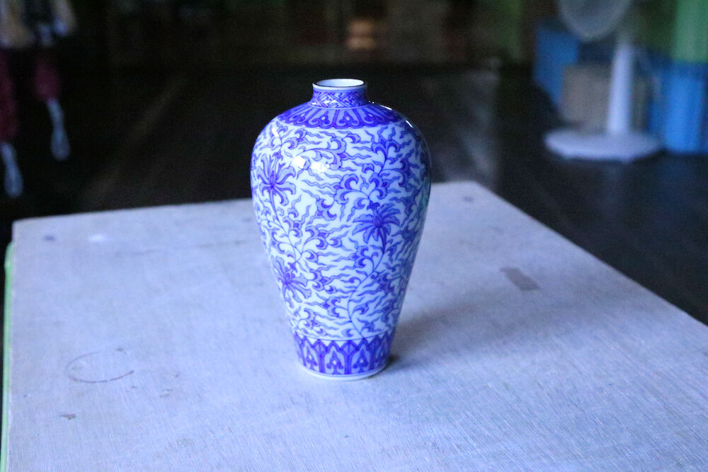 美磁器 染付 手桶型 花瓶 花入 水指 菓子器 藍染 唐草文様 茶道具 置物 original