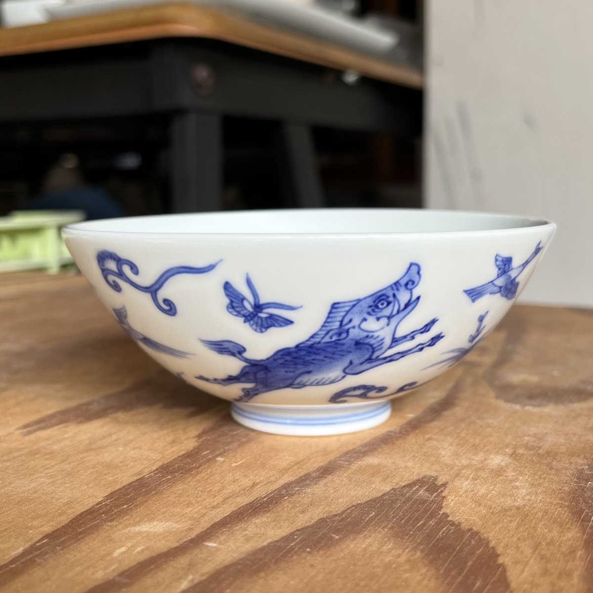 染付リスブドウ文 飯碗／染錦玖珠玉文飯碗／染付狩猟文飯碗 | 辻精磁社