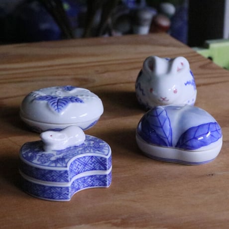 CATEGORY 香合・香炉 | 辻精磁社 つじのくら CATEGORY 香合・香炉 | 辻精磁社 つじのくら