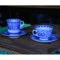 染付花唐草文香炉（極真焼） | 辻精磁社 つじのくら