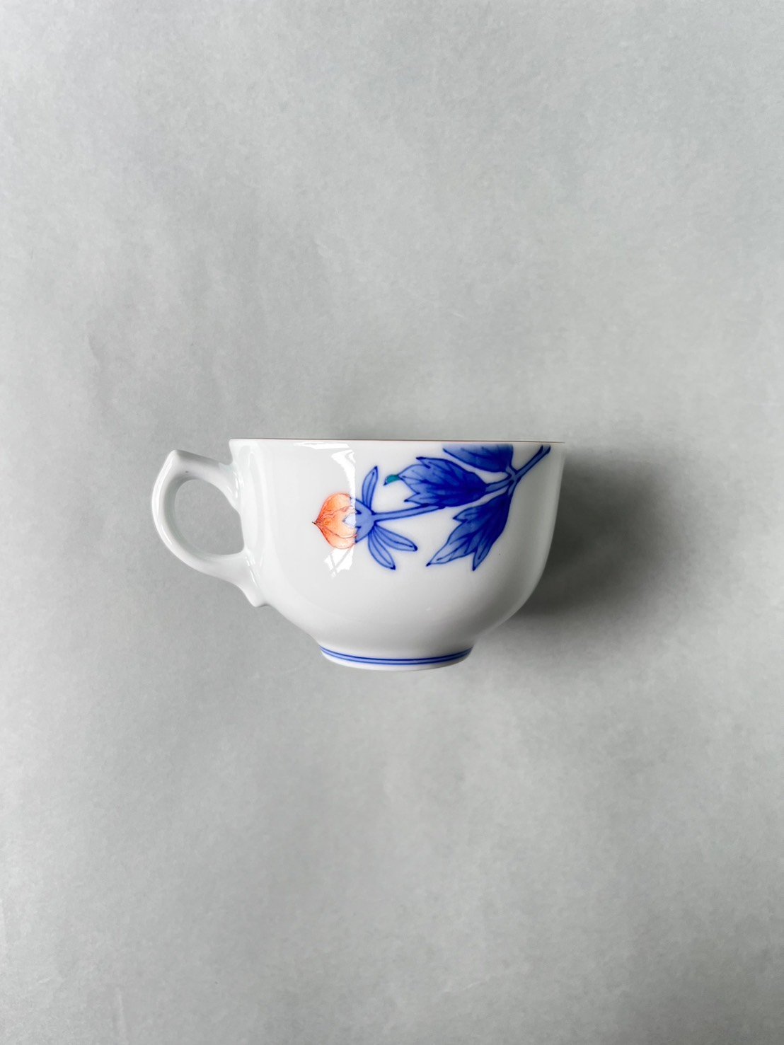 染錦牡丹コーヒー碗 | 辻精磁社 つじのくら