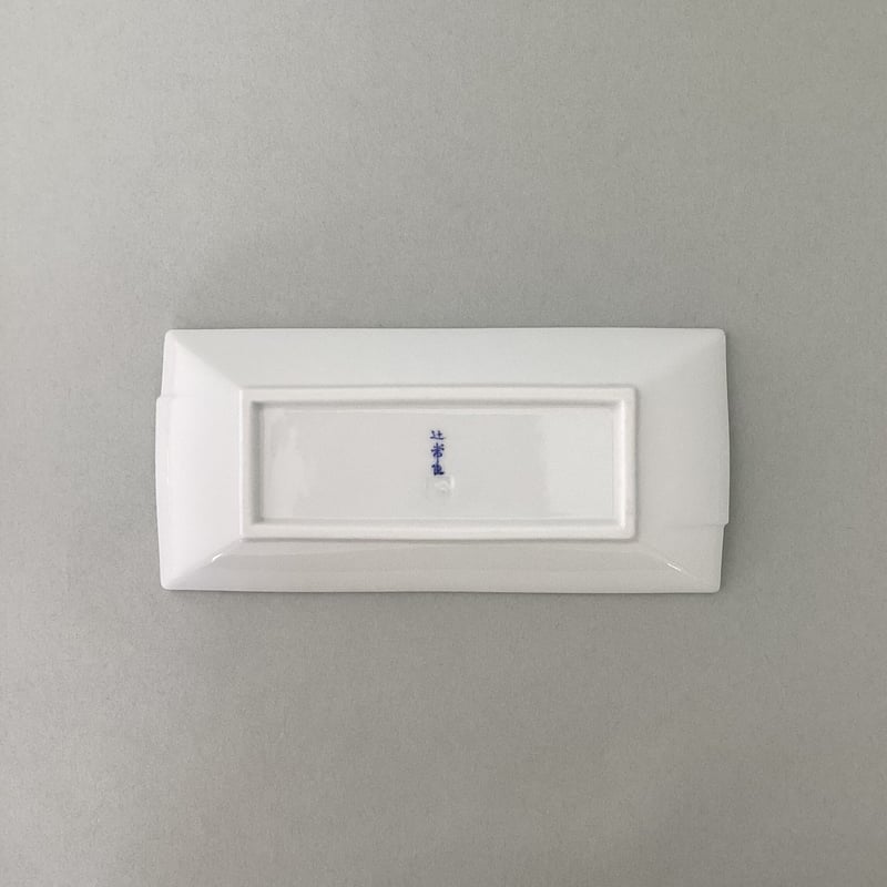 染錦かわせみ文長皿 | 辻精磁社 つじのくら