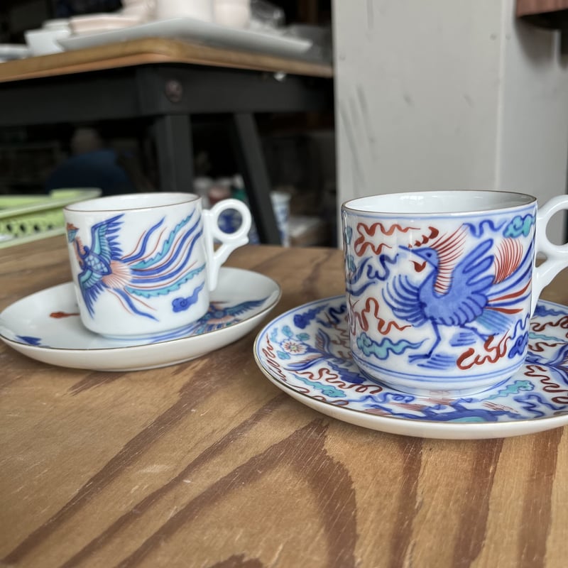 中国　染付六角瓶　鳳凰&雲鶴紋　送料込み1116 中国 染付六角瓶 鳳凰&雲鶴紋 送料込み1116 中国 染付六角瓶 鳳凰&雲鶴