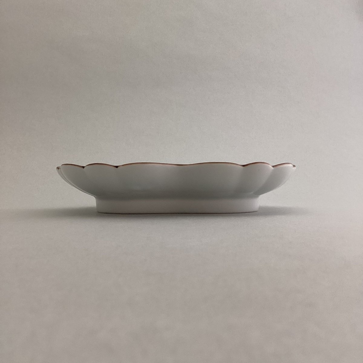 染付鷺文形変皿 | 辻精磁社 つじのくら