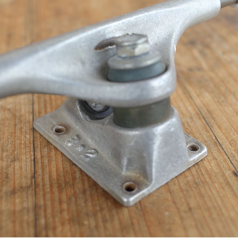 未使用 80s 〜 USA製 オールド Tracker SX Track VINTAGE USED]TRACKER TRUCKS B-2 8.4in / トラッカート