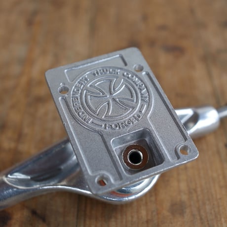 [DEAD STOCK]INDEPENDENT TRUCKS STAGE10 149 FORGED / インディペンデント ステージ10 149 フォージド