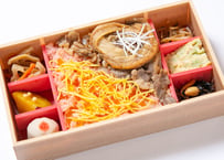 蟹ちらし・あふそやの特製牛丼弁当【ペットお茶付】