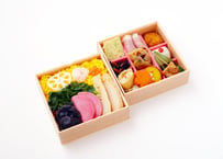 野菜ちらし寿司と彩り9升の二段弁当【ペット茶付き】