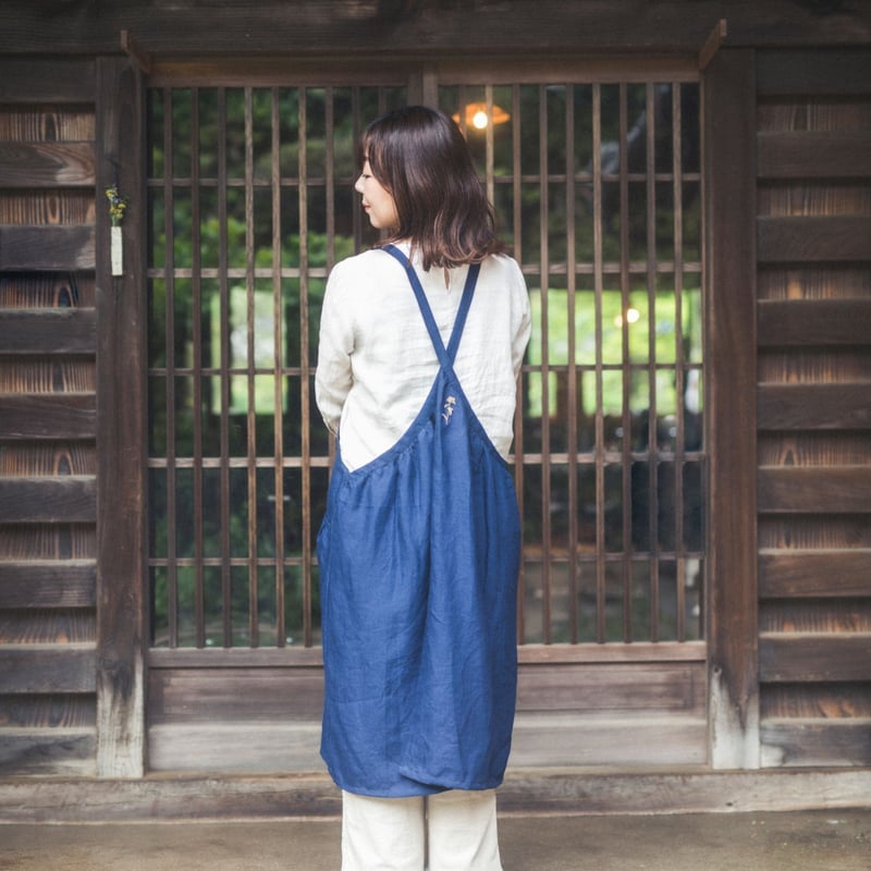 藍染古布の手縫いエプロン 藍染古布の手縫いエプロン