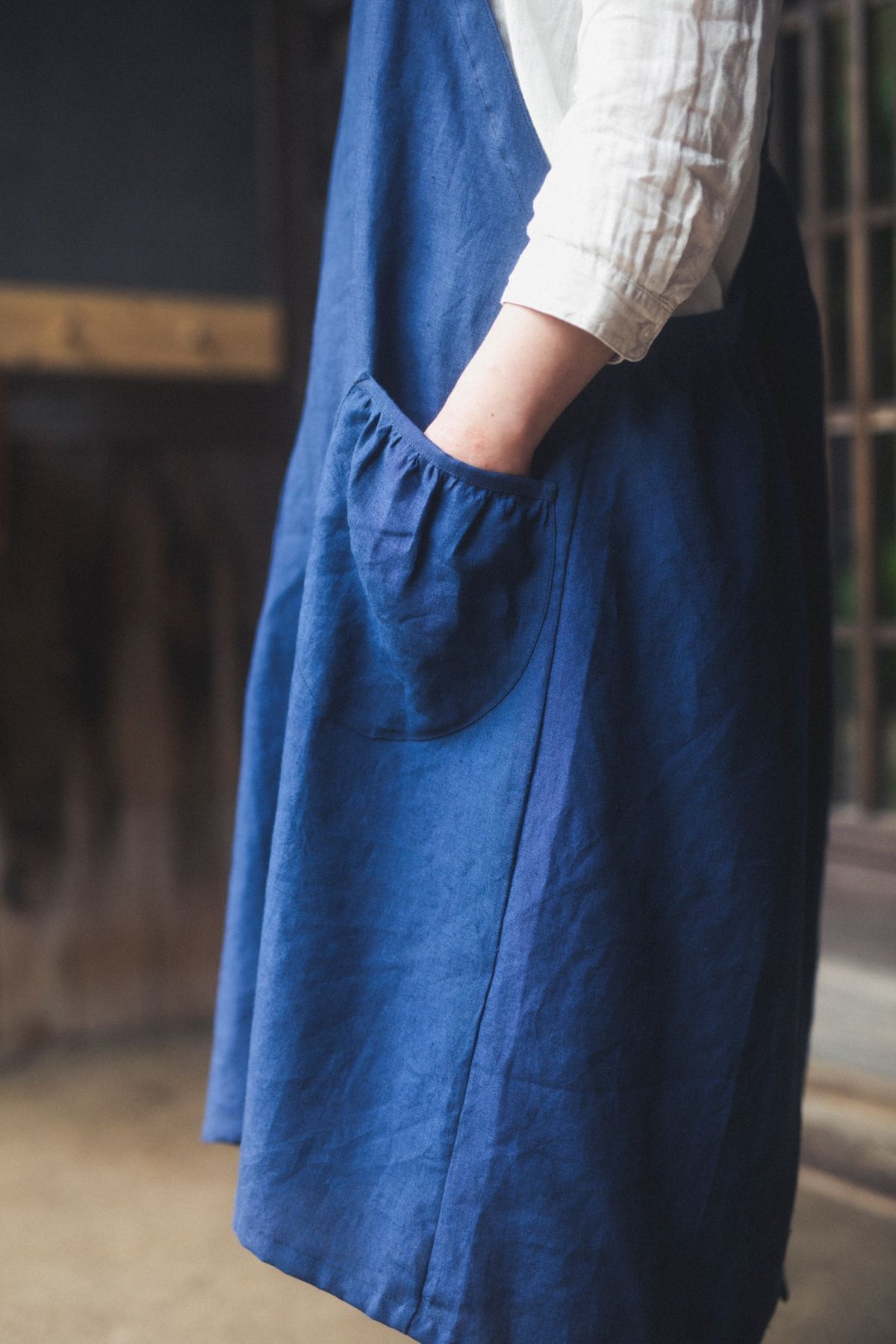 エプロン（藍）　　　　　　　　　　　　　　　　　　linen made in Japan