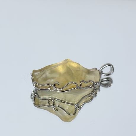 リビアングラス（ペンダントトップ）