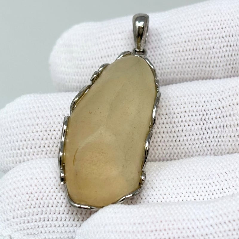 リビアングラス（ペンダントトップ） | Crystal & Marche Mio