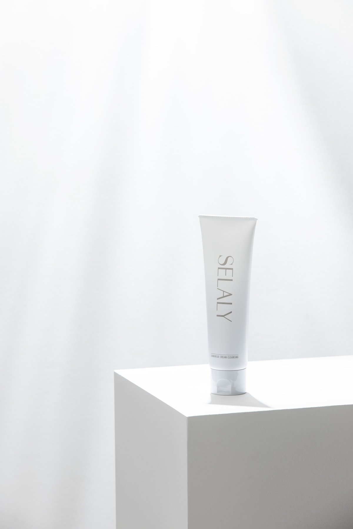 SELALY ルミヌ クリームクレンジング＜LUMINIEUX CREAM CLEANSING