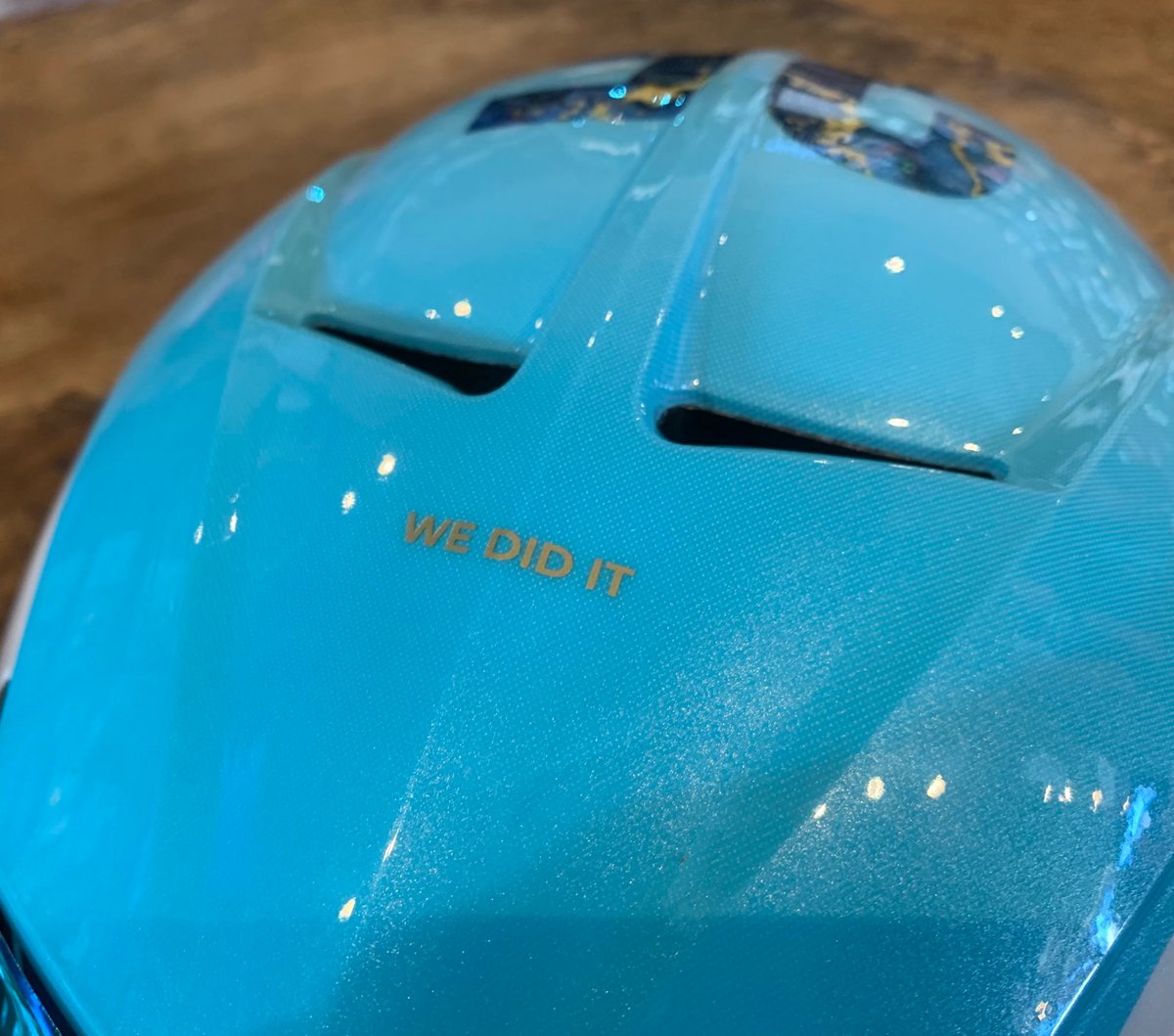 LIMAR AIR ATLAS TDF35勝記念限定カラー | Bicycle アカネ online