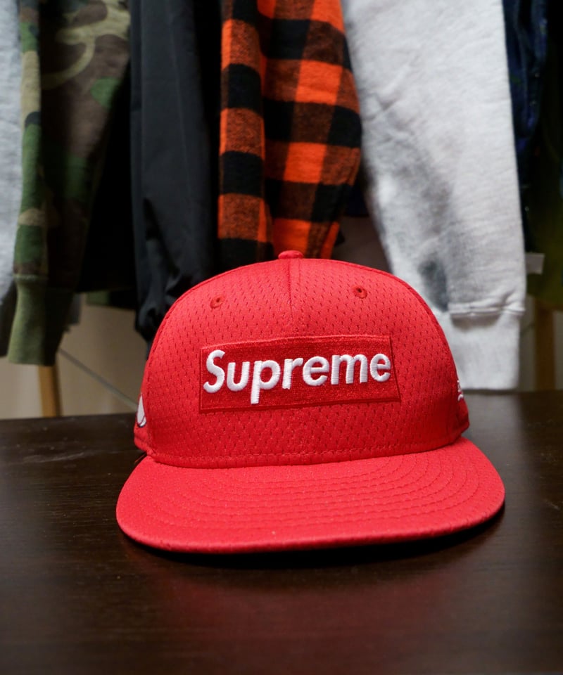 Supreme Mesh Box Logo New Era Cap