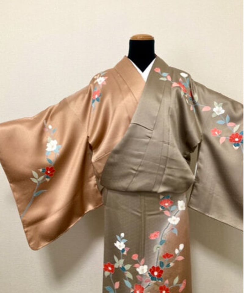 訪問着☆落款あり☆カラフルなひしゃくやホウキやまき H0382_09.jpg