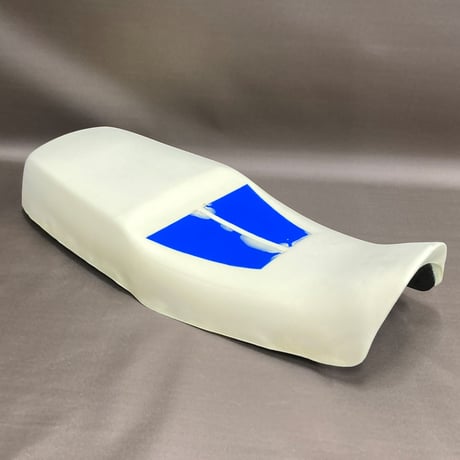 GTR-Series HONDA GB350 SEAT.ASSY製品 【タックロールパターン・艶消ブラック】 0500