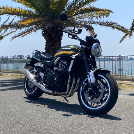 GTR-Series　KAWASAKI　Z900RS/CAFE　SEAT.ASSY製品 【タックロールパターン・艶有りブラック】0171