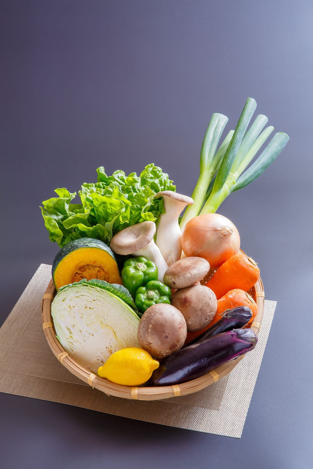 島根のごちそうバラエティ3000焼肉セット【新鮮野菜8品以上