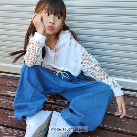 r1026　デニム風ルーズシルエットパンツ