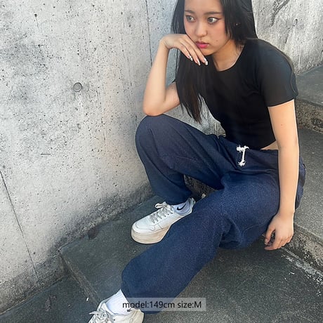 r1026　デニム風ルーズシルエットパンツ