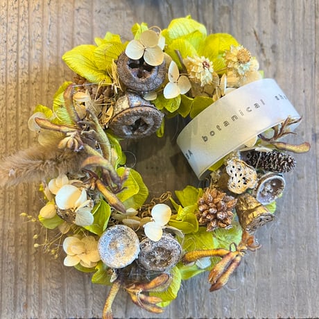 パールグリーンとオフホワイトのミニハーフリース付ガーランド♡ CATEGORY DRY FLOWER | GABA