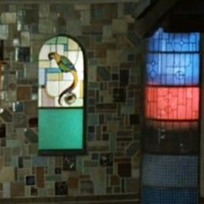 鳥の丸窓ステンドグラス | こだんみほのタイル絵