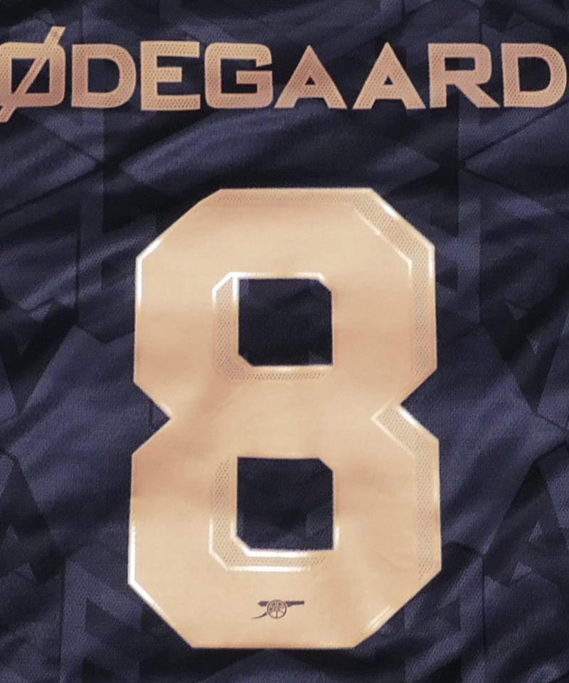 アーセナル ØDEGAARD新品 Mサイズ フルパッチ ミントモール