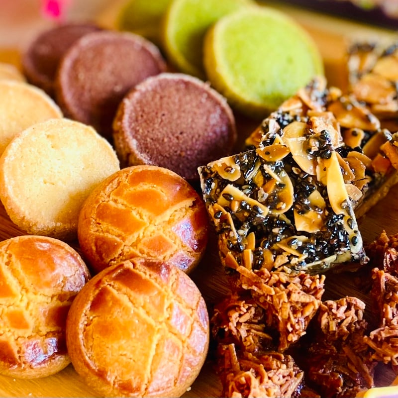 美食家く〜ま君のキノコ狩りクッキー缶】2025 4月分 | THE NICOLE