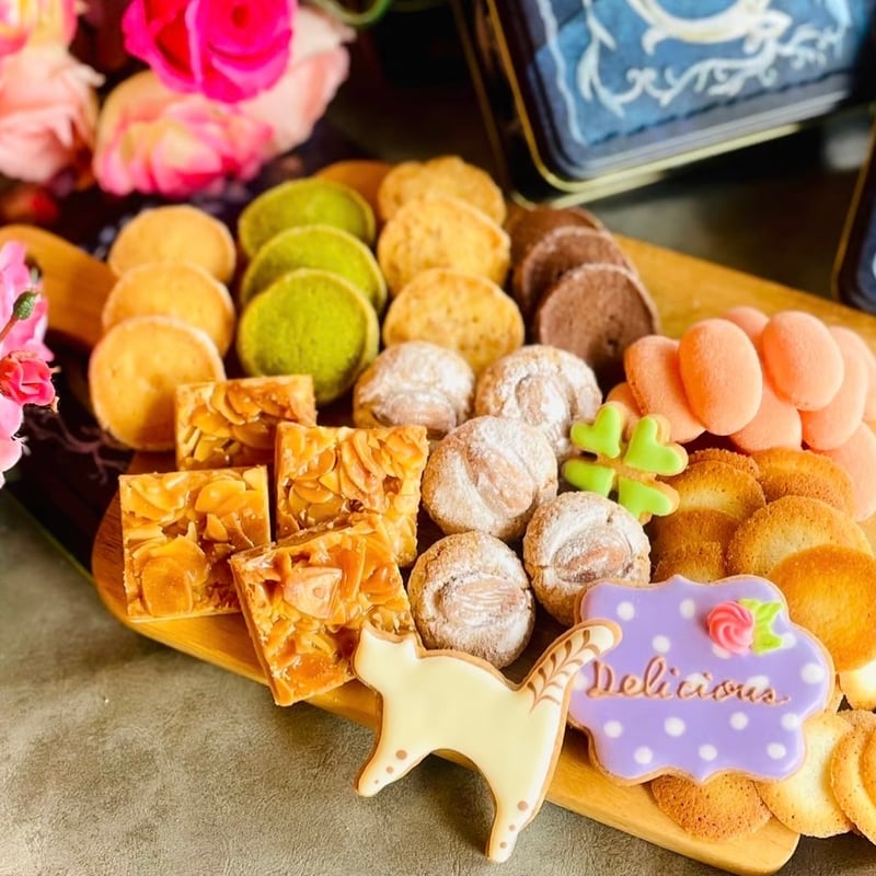 猫とリスの秘密の夜会缶】2025年 3月分 完売 | THE NICOLE