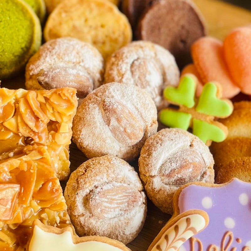 猫とリスの秘密の夜会缶】 2025年5月分 | THE NICOLE