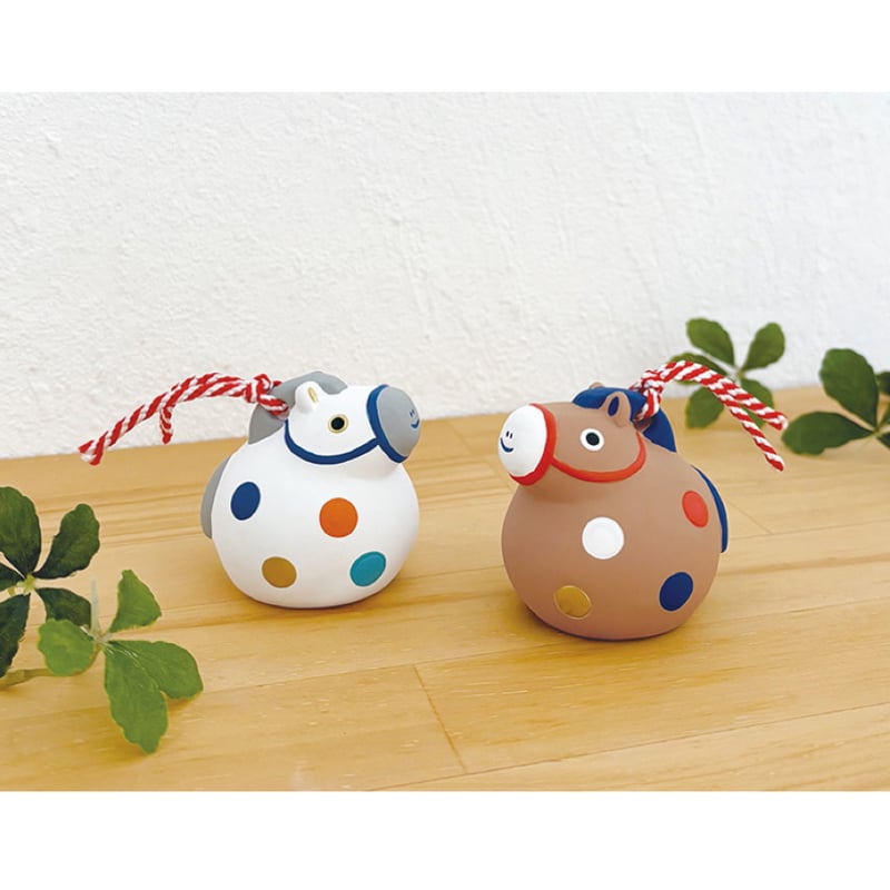 干支土鈴 午(茶) 【素焼きの干支飾り&陶器の猫鏡餅】 | CHEER-FUL*