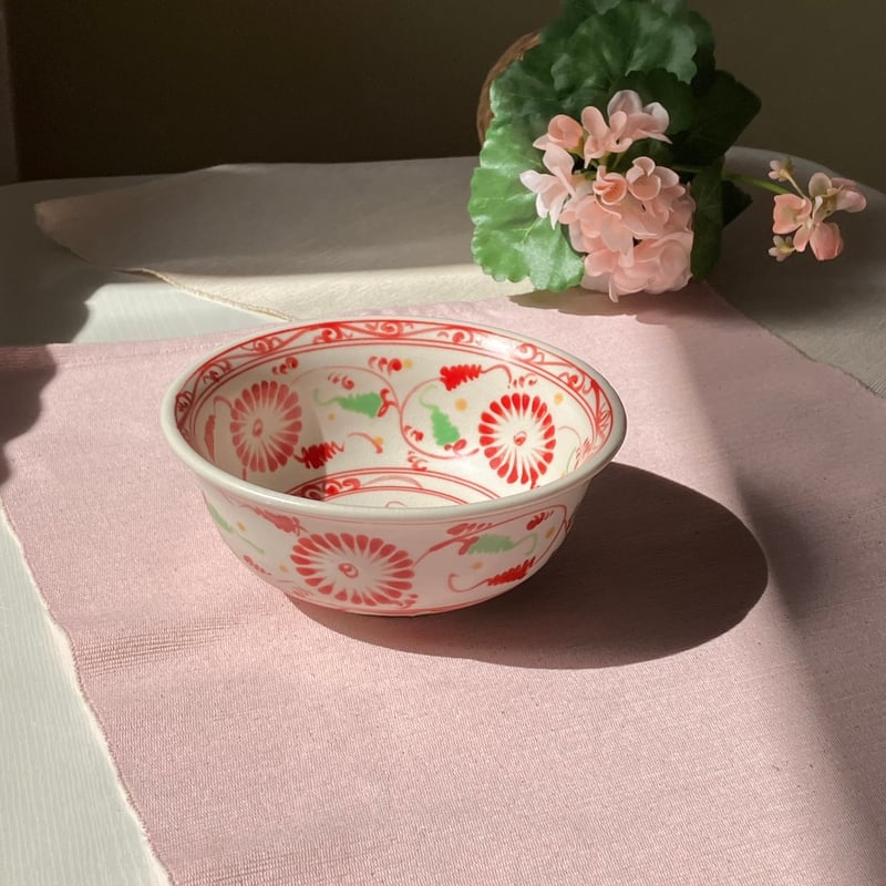 バッチャン焼き 赤い 菊 お椀 どんぶり 丼 大きめ オールド | made me chum