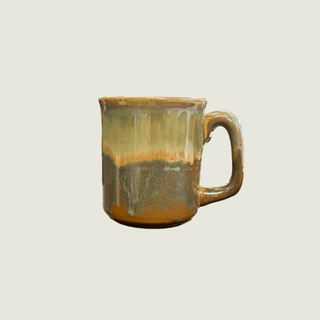 バッチャン焼き　小さめマグカップ　キャラメル色　イエロー系　ベトナム雑貨
