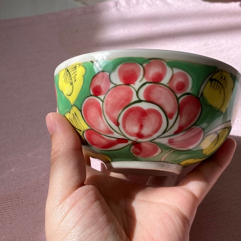 バッチャン焼き みどり色のカラフルな蓮 お椀 どんぶり 丼 ベトナム