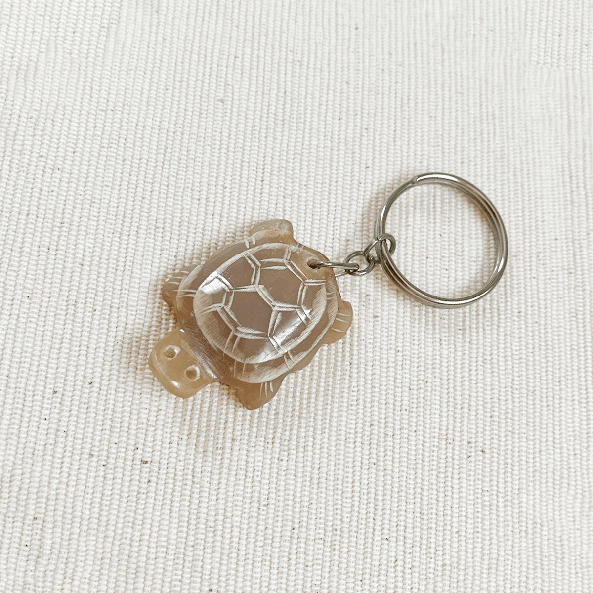 8個セット 白 水牛の角 海亀 小サイズ キーホルダー 8個セット 白 水牛の角 海亀 小サイズ キーホルダー