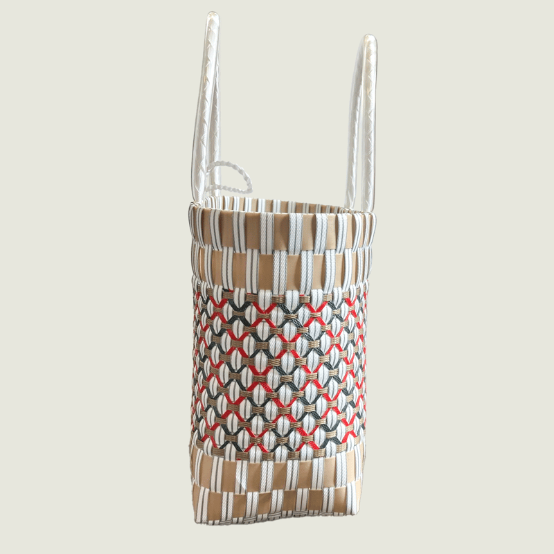 チェック柄 プラスチック製かごバッグ　woven チェック柄 プラスチック製かごバッグ woven チェック柄