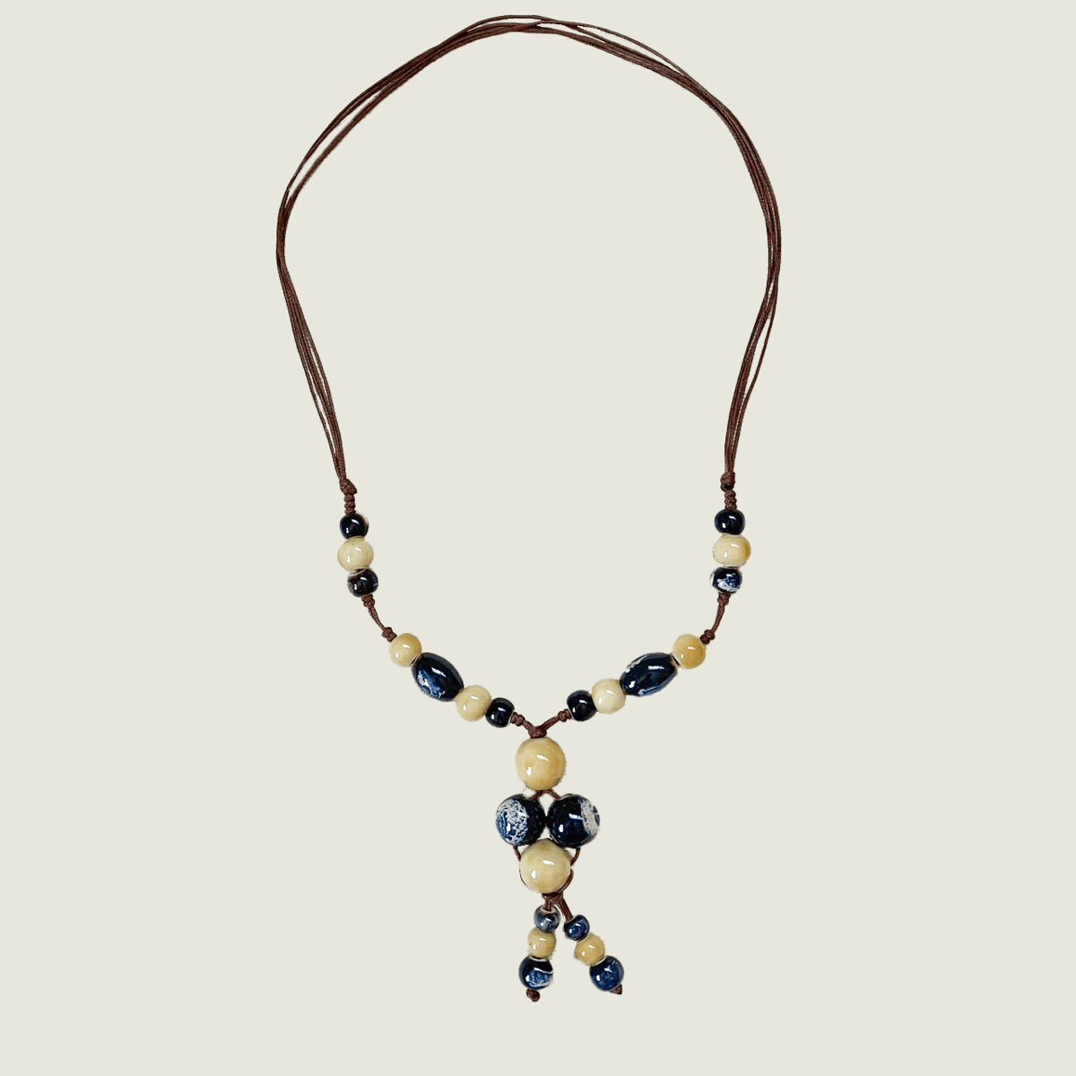 ベトナム雑貨 ネックレス 陶器ビーズ イエロー ネイビー | made