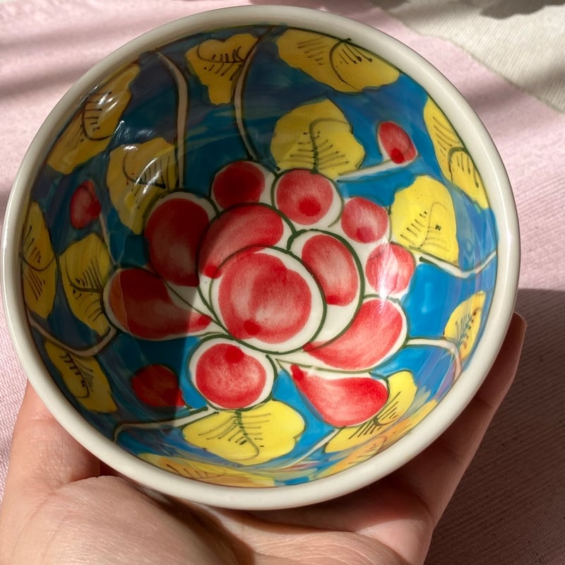 バッチャン焼き 青のカラフルな蓮 お椀 どんぶり 丼 ベトナム雑貨