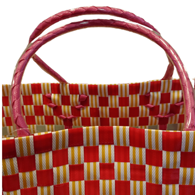 【最終お値下げ.新品：ボーダーデザインのかごバッグ】 最終お値下げ.新品：ボーダーデザインのかごバッグ】