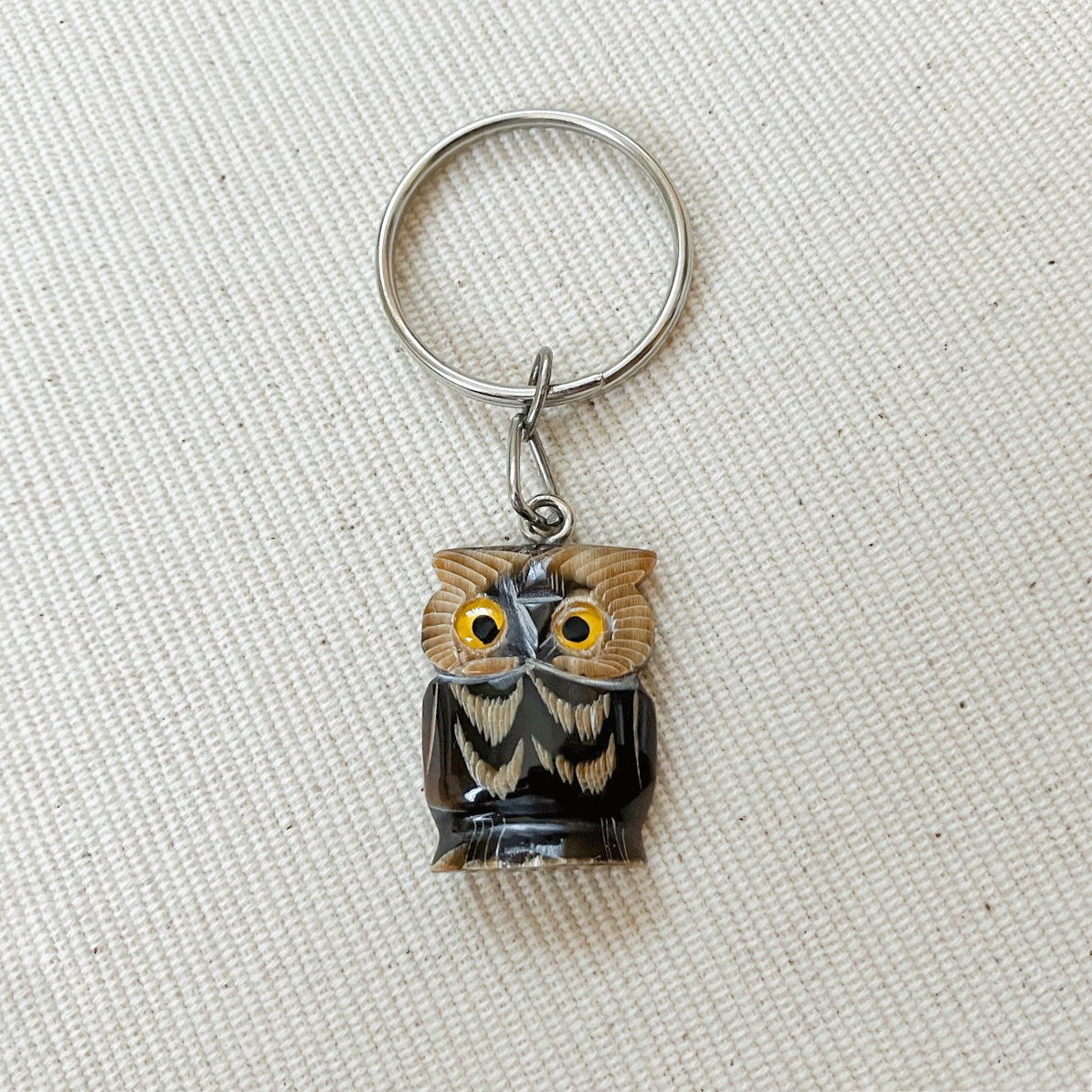 ベトナム雑貨 水牛キーホルダー フクロウ ① 茶と黒系 | made me chum