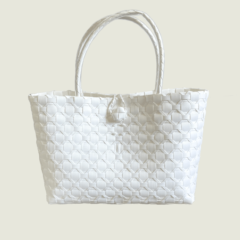 プラカゴバッグ 小 白＊白 タテ＊ばつチェック 留め具あり ベトナム  