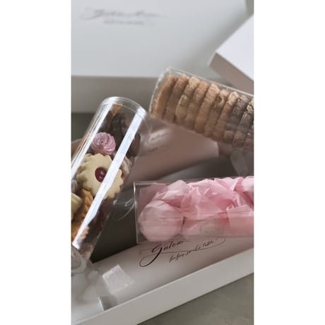 3月8日(金)   [店頭お渡し]　　  　　Whiteday Gift