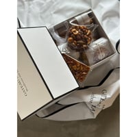 5月25日(木)   [店頭お渡し] 　5éme anniversaire